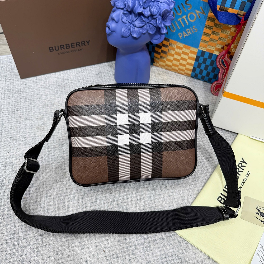 Túi đeo chéo Burberry BBR Nâu kẻ sọc Đen Trắng basic size 25.5x18.5x5.5cm Like Auth on web fullbox bill thẻ PLD